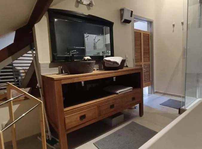 L 'anima Bb & Table D'hote ベッド・アンド・ブレックファスト Helecine